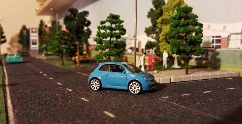 Illustration for article titled How Many Minis Can You Fiat on a Diorama